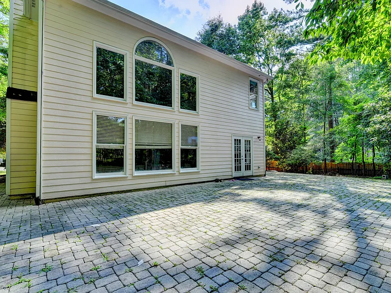 873 Red Rock Ct — Photo 42