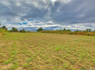 9324 Waller Rd E, Tacoma, WA 98446