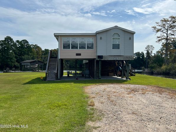 188 Captains Cove, Washington, NC 27889