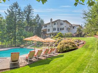 11080 SE Valley View Ter, Happy Valley, OR 97086