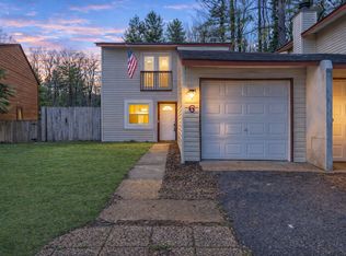 6 Farington Cir, Chesapeake, VA 23320