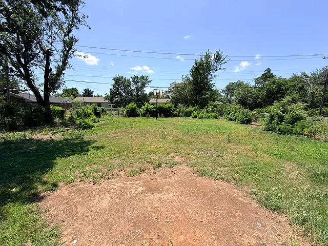 1708 Sheffield Rd — Photo 15