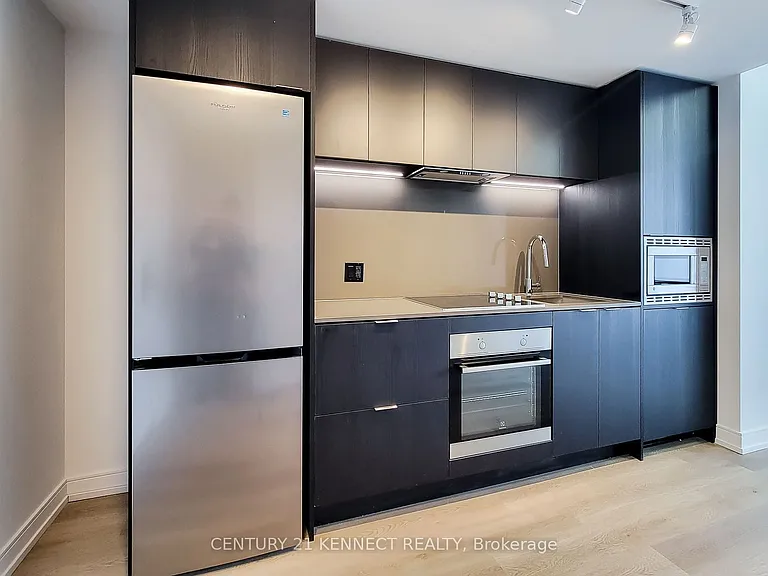 1 Jarvis St #1121 — Photo 16