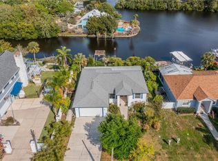 104 4th St SW, Ruskin, FL 33570