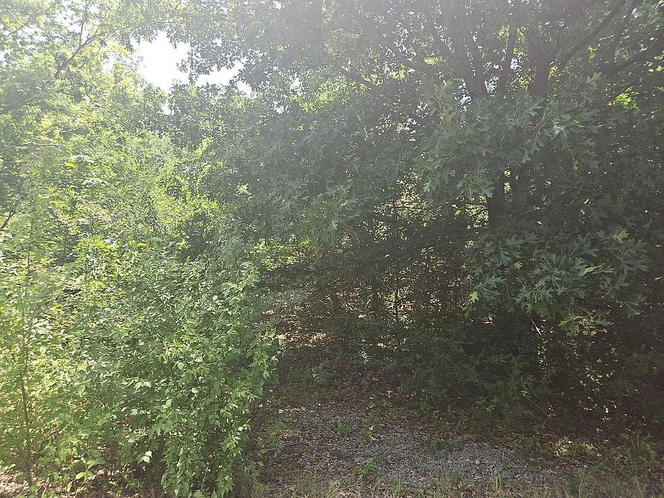 2nd image of 3715 Short Ln