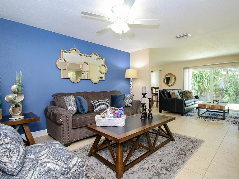 10926 N 29th Streethillsborough Country — Photo 16