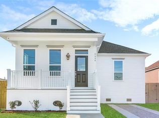 4954 Pauline Dr, New Orleans, LA 70122