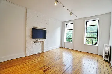 Rented by Best Apartments North Inc