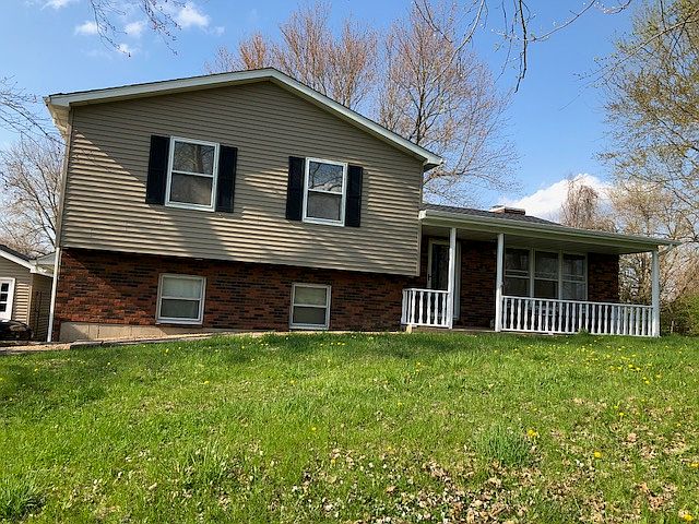 2nd image of 731 Glen Crossing Rd