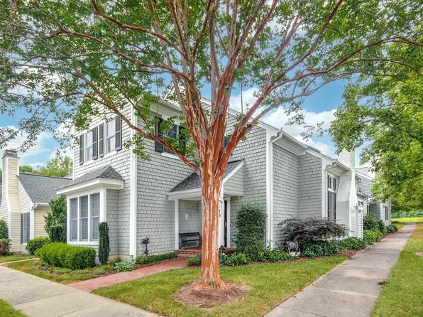 13 McDowell Sq, Pittsboro, NC 27312