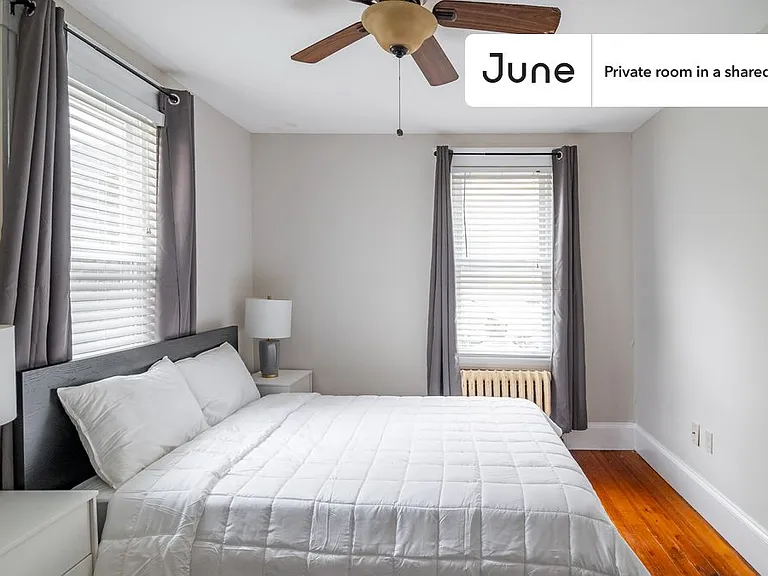 88 Glen St #C — Photo 1