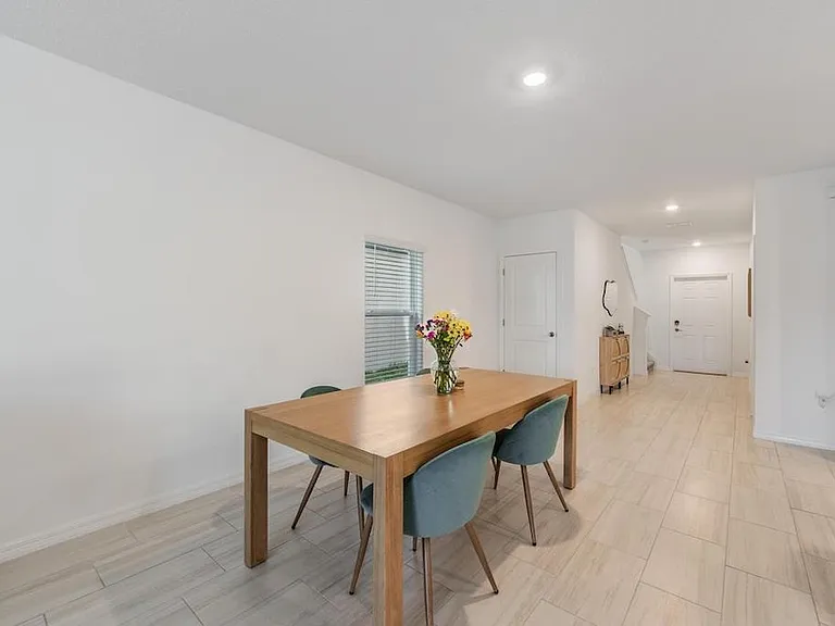 11298 Radiant Shore Loop — Photo 7