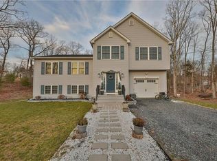 1071 Bear Swamp Rd, East Stroudsburg, PA 18302