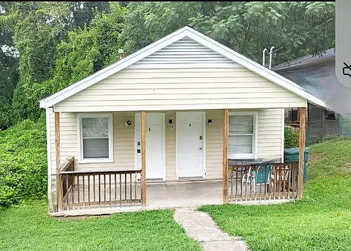 1204 South St #B Photo 1