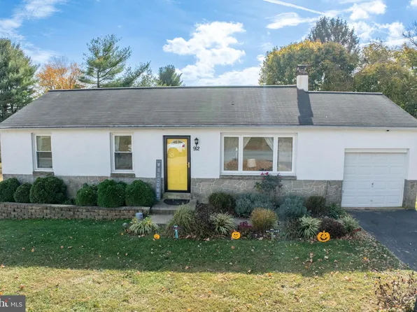 912 N Walnut St, Coatesville, PA 19320