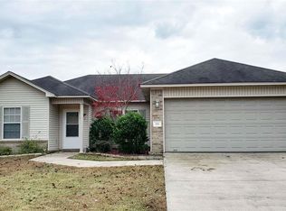 233 Plum Dr, Austin, AR 72007