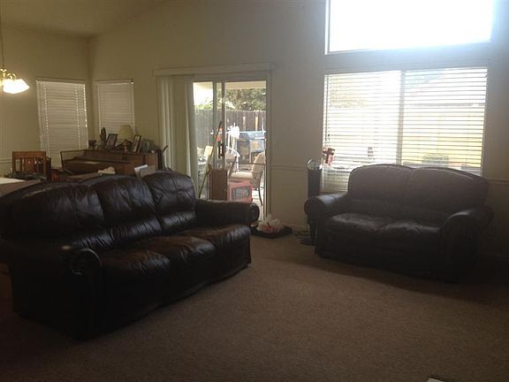3rd image of 2296 E Niles Ave