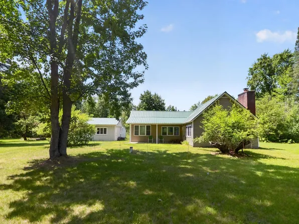 3198 National City Rd, Turner, MI 48765