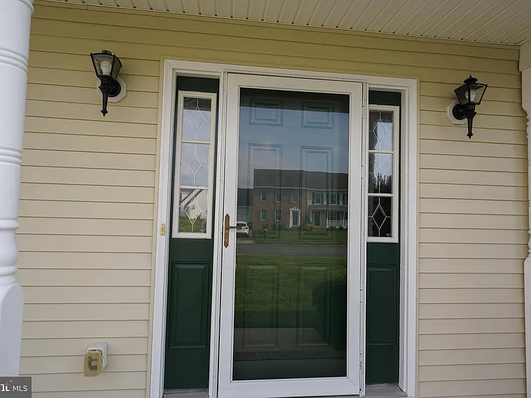 1331 Aspen Dr — Photo 16