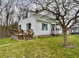 19 Barrows St, Lebanon, NH 03766