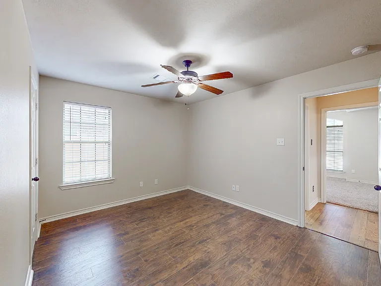 1120 Eagle Ave — Photo 24