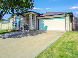 6103 Tidewater Dr, Arlington, TX 76018