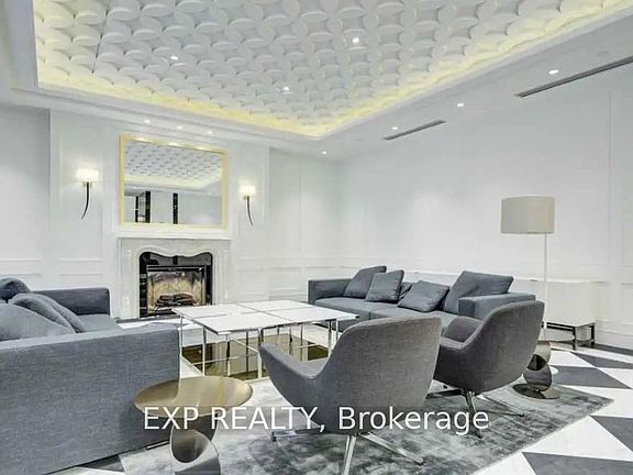 5th image of 955 Bay St #1706