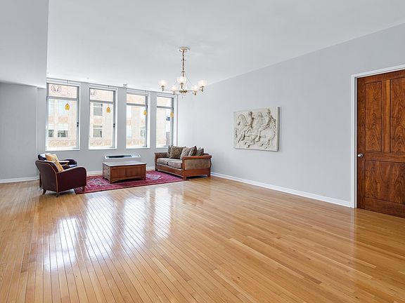 3rd image of 252 7th Ave APT 11O