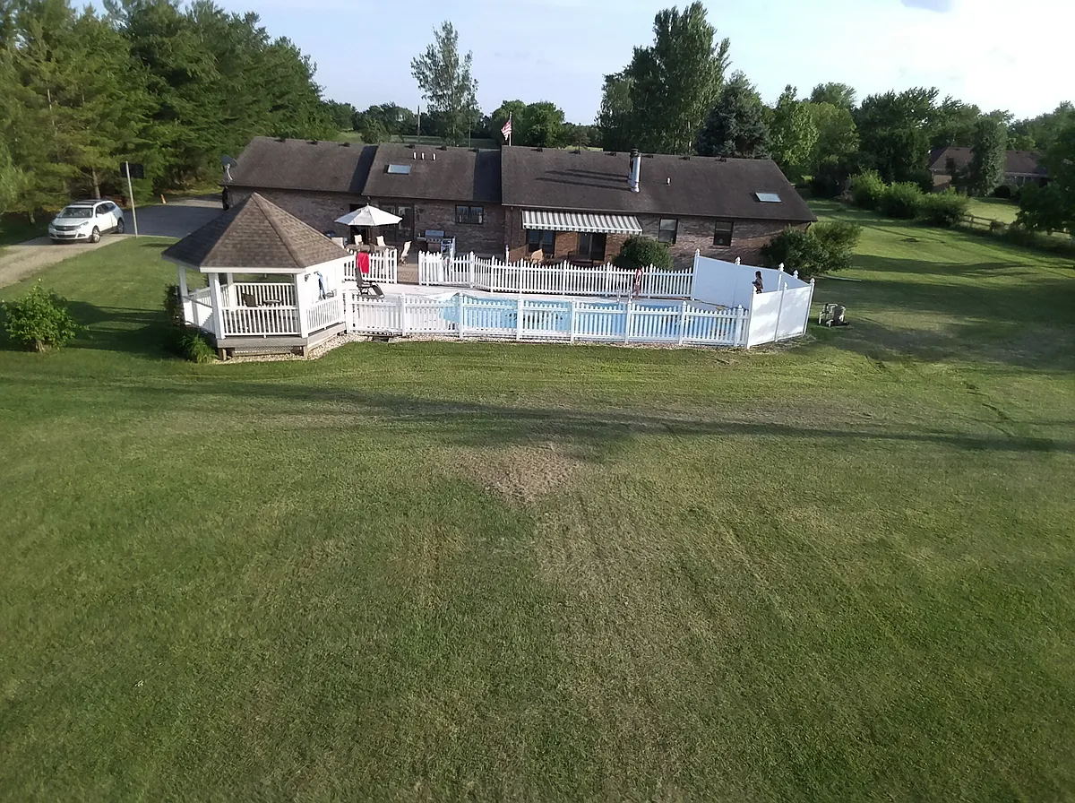 Building Photo - 7744 Millikin Rd