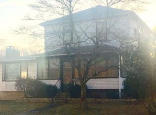 33 Williams St, Taunton, MA 02780