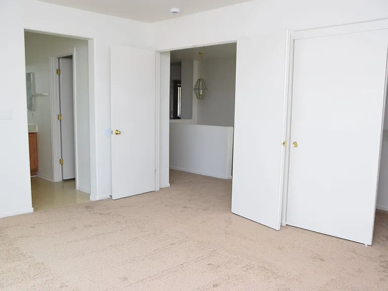 9493 Grove Ridge Ave — Photo 19