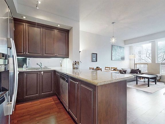 3rd image of 628 Fleet St #413