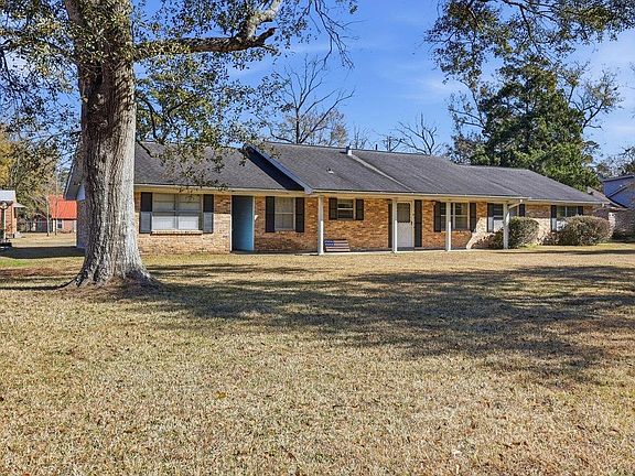 3rd image of 5440 Margaret Ln
