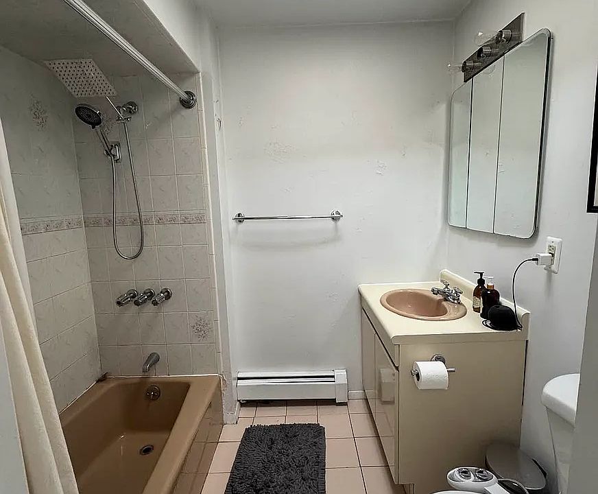 2nd image of 31-19 36th St #2
