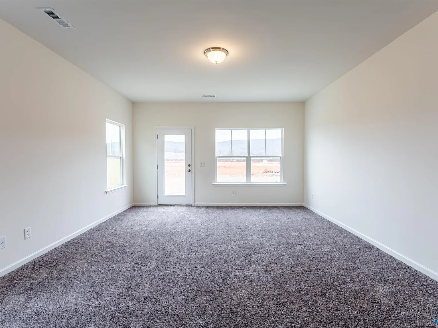 4 bed, 2.0 bath, 1803 sqft, $1,750 — Photo 2