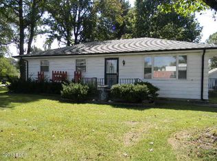 6064 State Route 154, Pinckneyville, IL 62274