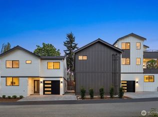 9024 Corliss Ave N #B, Seattle, WA 98103