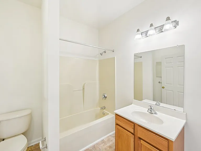 Spring Creek Apartments — Photo 107