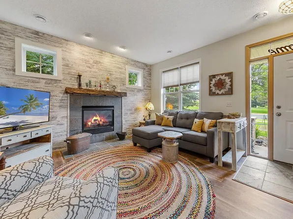 1500 Independence Dr, Northfield, MN 55057