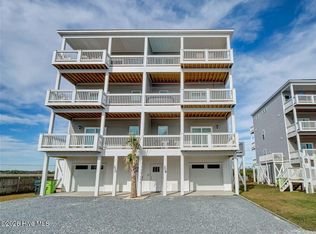208 Goldsboro Dr, North Topsail Beach, NC 28460
