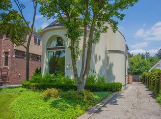 500 Park St, Birmingham, MI