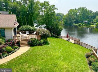 107 E Lake Blvd, Medford, NJ 08055
