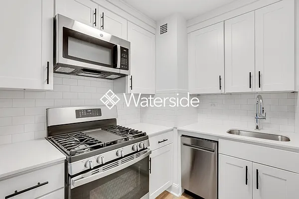 Rented by Brookfield (Funnel) | media 7