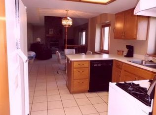 2128 Sweet Cider Rd, Fort Wayne, IN 46818