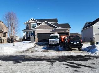 19910 Dellwood Ave, Farmington, MN 55024