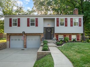 306 Lycoming St, Loveland, OH 45140