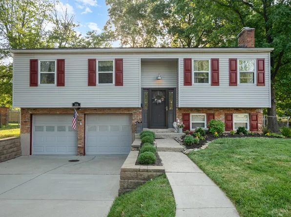 306 Lycoming St, Loveland, OH 45140