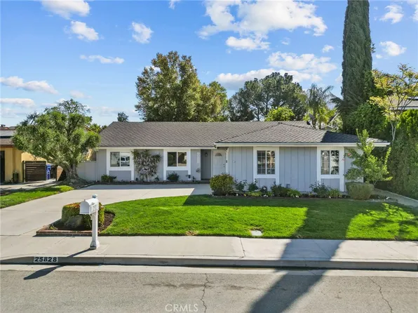 25828 Rana Dr, Santa Clarita, CA 91355