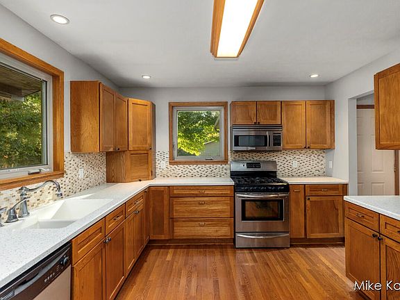 2nd image of 2804 Old Dutch Rd