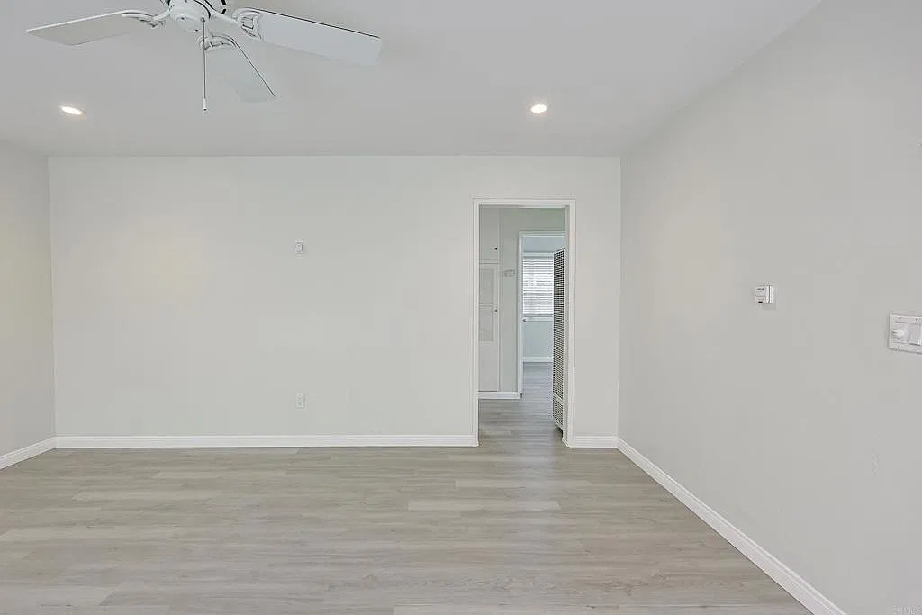 2 bed, 800 sqft, $3,500 — Photo 4